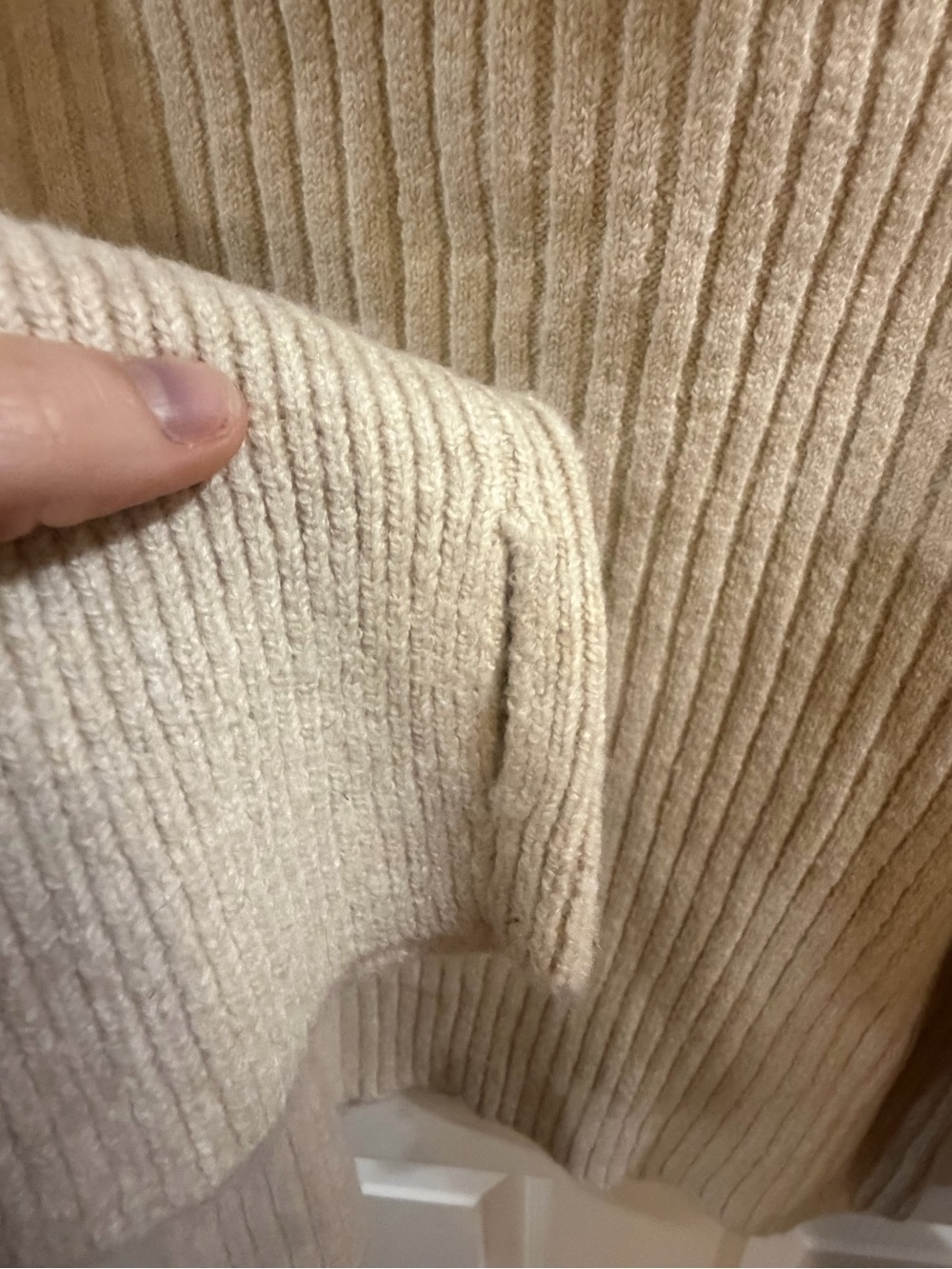 Off-Shoulder Ribbed Knit Sweater - Cream - Picture 4 of 6